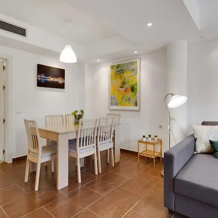 Casita En Pedregalejo Con Terraza 马拉加
